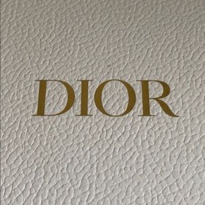 Meet your Posher, Jan